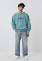 Calvin K – Men's Relaxed Crewneck